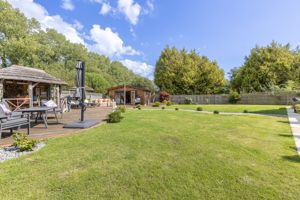 Photo 36- click for photo gallery